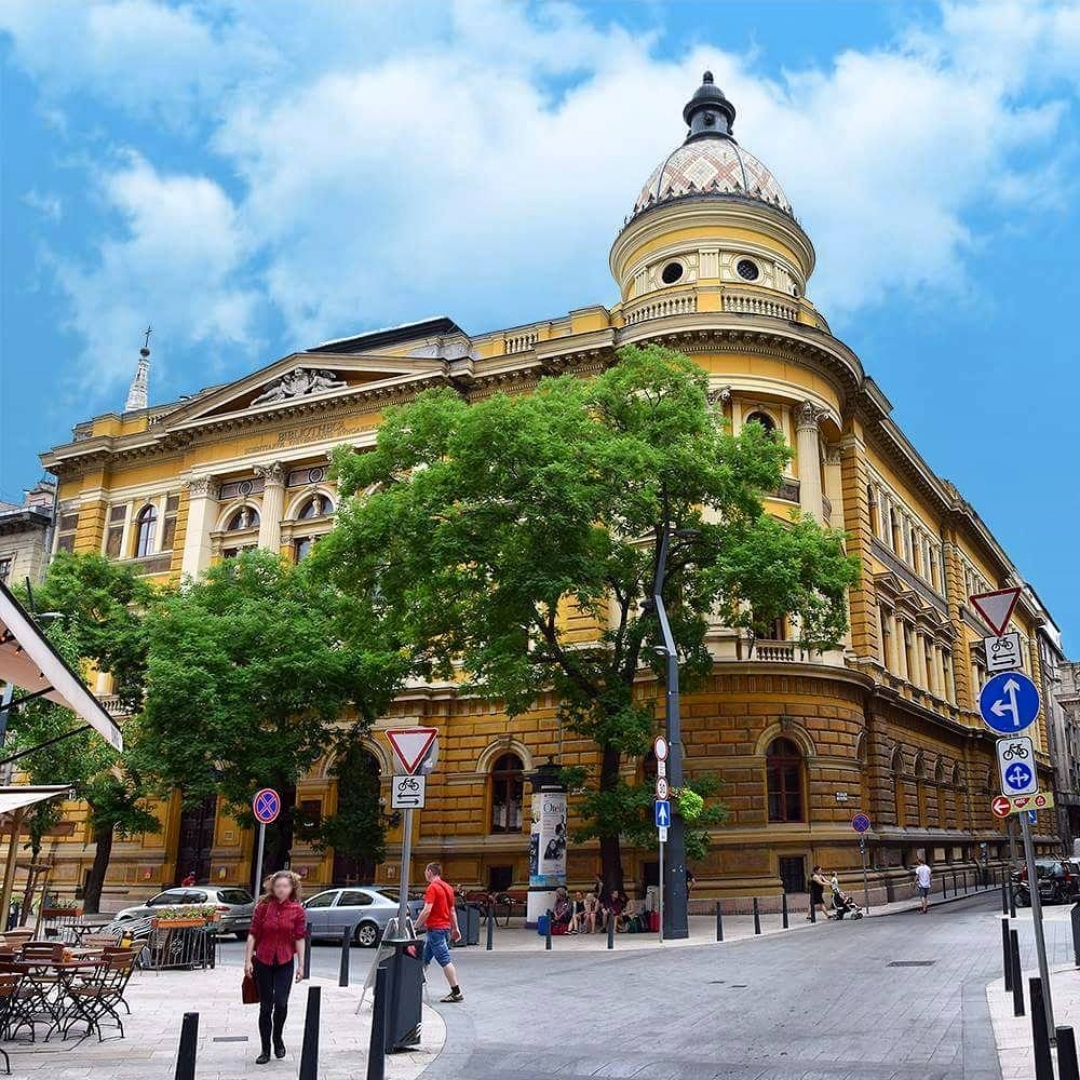 Building of the University Library and Archives