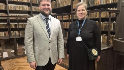 Máté Vincze, Deputy State Secretary, and László Szende, PhD, Head of Department, on a library visit